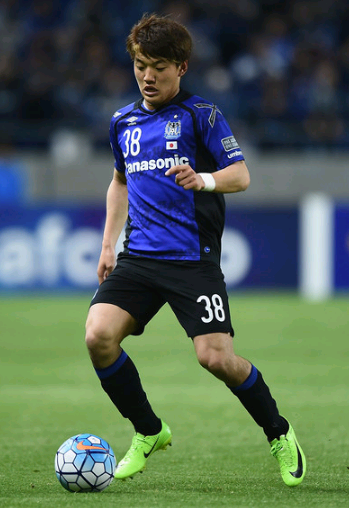 他不必追求 他不必追求