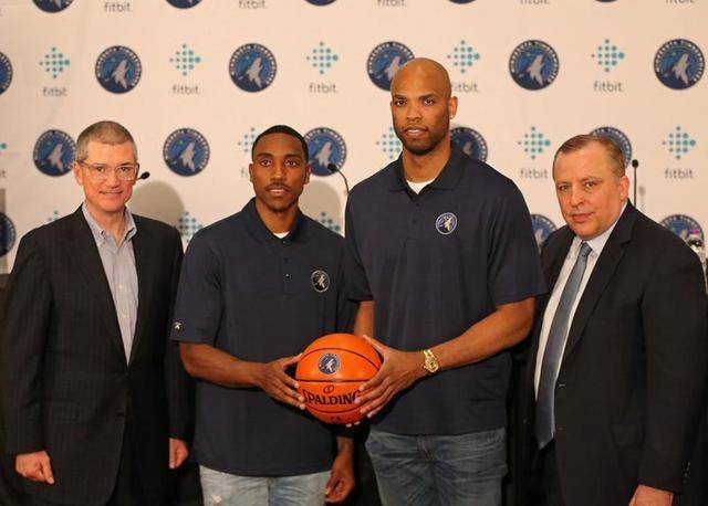 他出色的邊 他出色的邊