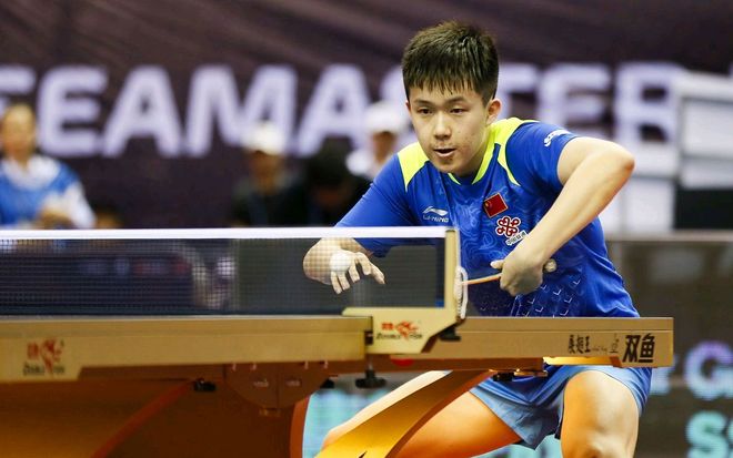 激烈竞争中 激烈竞争中