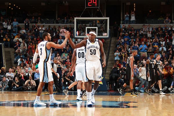 靠近天花板 靠近天花板