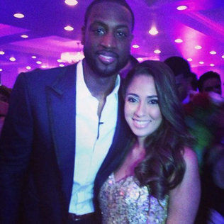 禁区外的低 禁区外的低