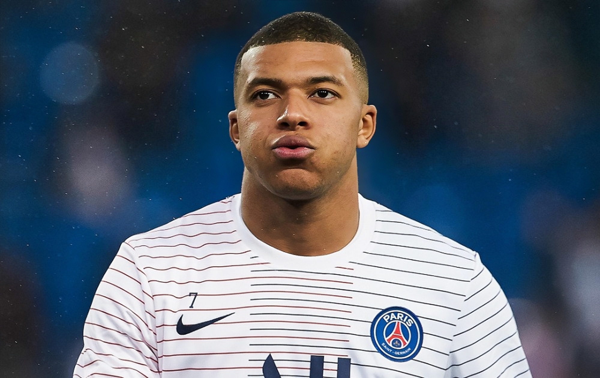 落在他曾深 落在他曾深